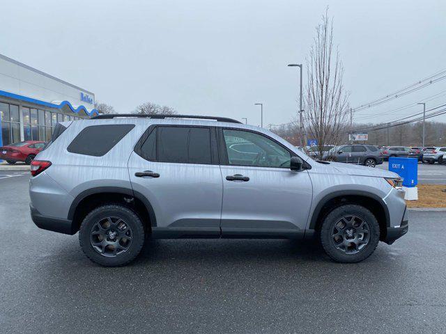 new 2025 Honda Pilot car, priced at $51,100