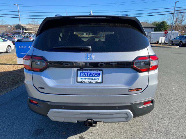 new 2025 Honda Pilot car, priced at $50,795