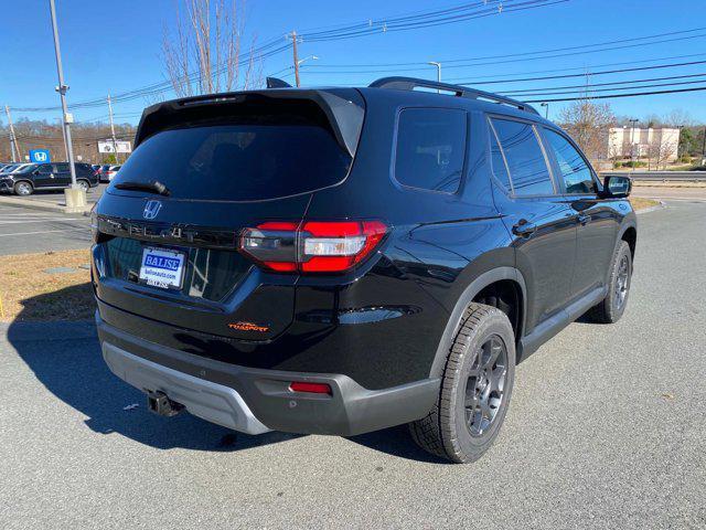 new 2025 Honda Pilot car, priced at $50,795