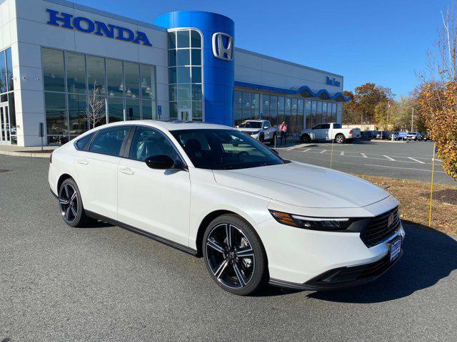 new 2025 Honda Accord Hybrid car, priced at $35,205