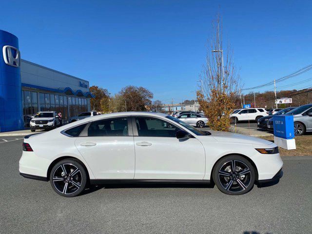 new 2025 Honda Accord Hybrid car, priced at $35,205