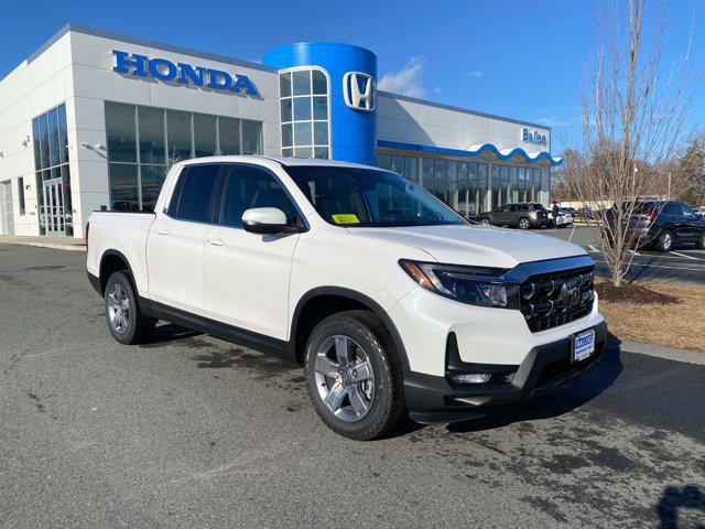 new 2025 Honda Ridgeline car, priced at $45,330