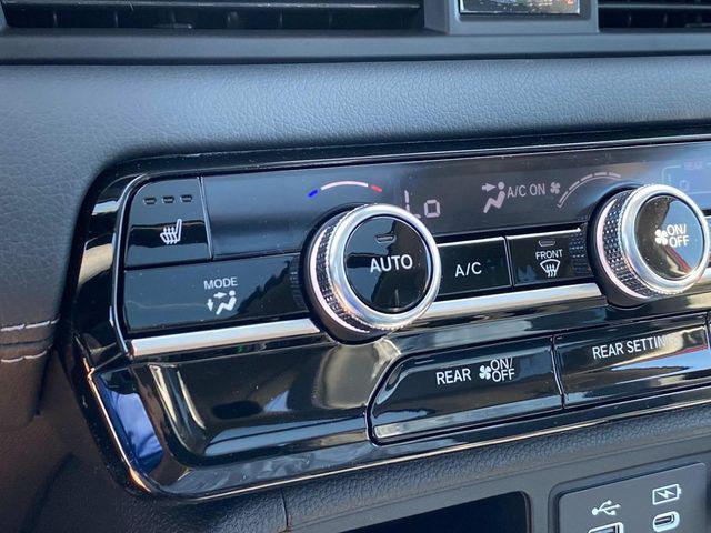 new 2025 Honda Pilot car, priced at $53,405