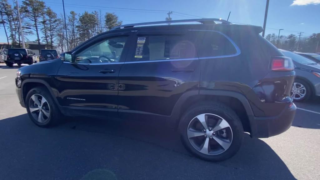 used 2021 Jeep Cherokee car, priced at $26,392