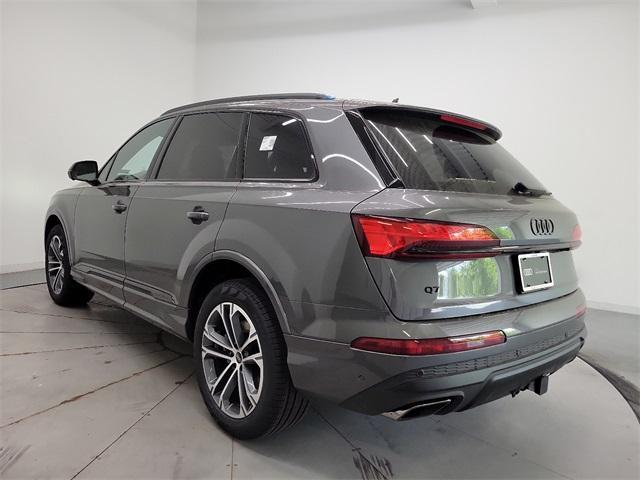 new 2025 Audi Q7 car, priced at $71,500