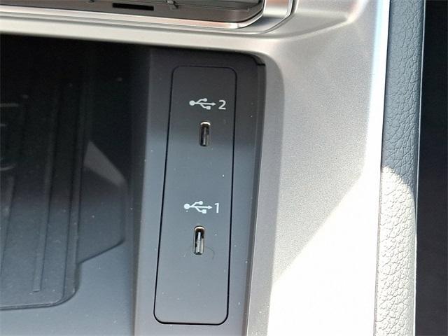 new 2025 Audi Q3 car, priced at $44,060