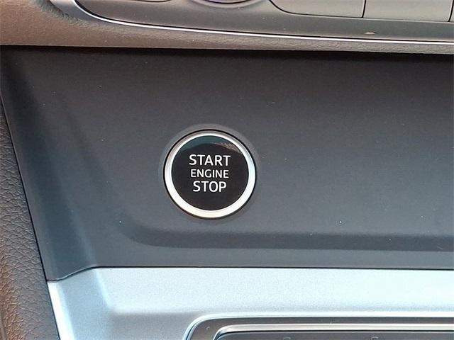 new 2025 Audi Q3 car, priced at $44,060