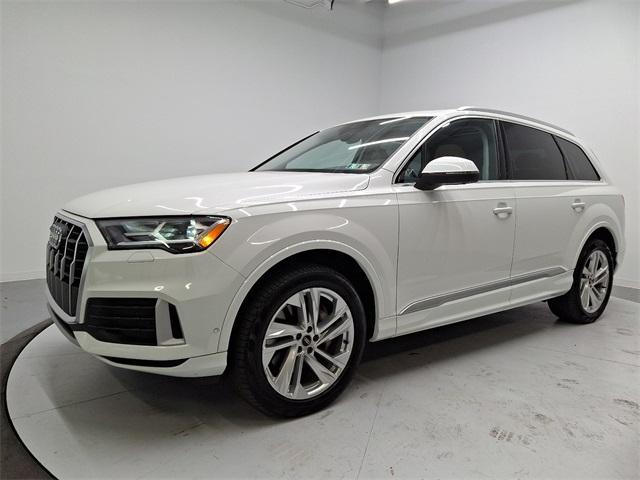 used 2022 Audi Q7 car, priced at $39,995