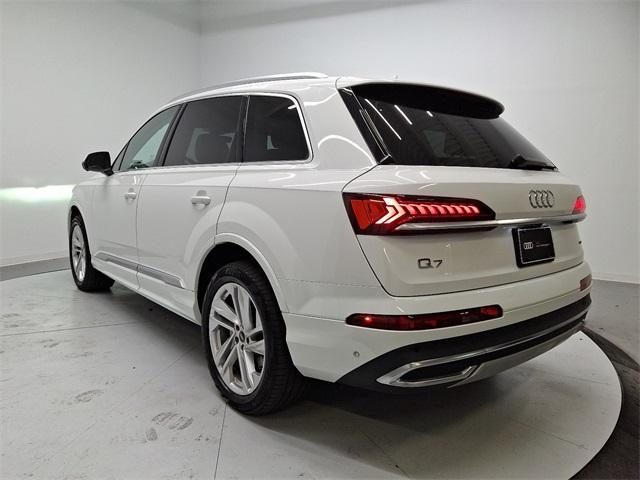 used 2022 Audi Q7 car, priced at $39,995