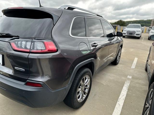 used 2019 Jeep Cherokee car, priced at $19,369