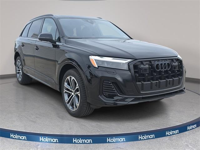 used 2025 Audi Q7 car, priced at $53,700