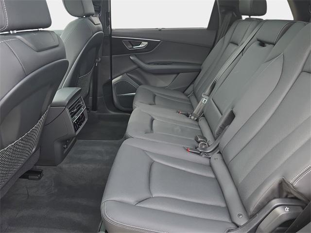 used 2025 Audi Q7 car, priced at $53,700