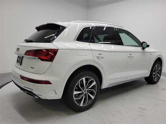 new 2024 Audi Q5 car, priced at $53,495