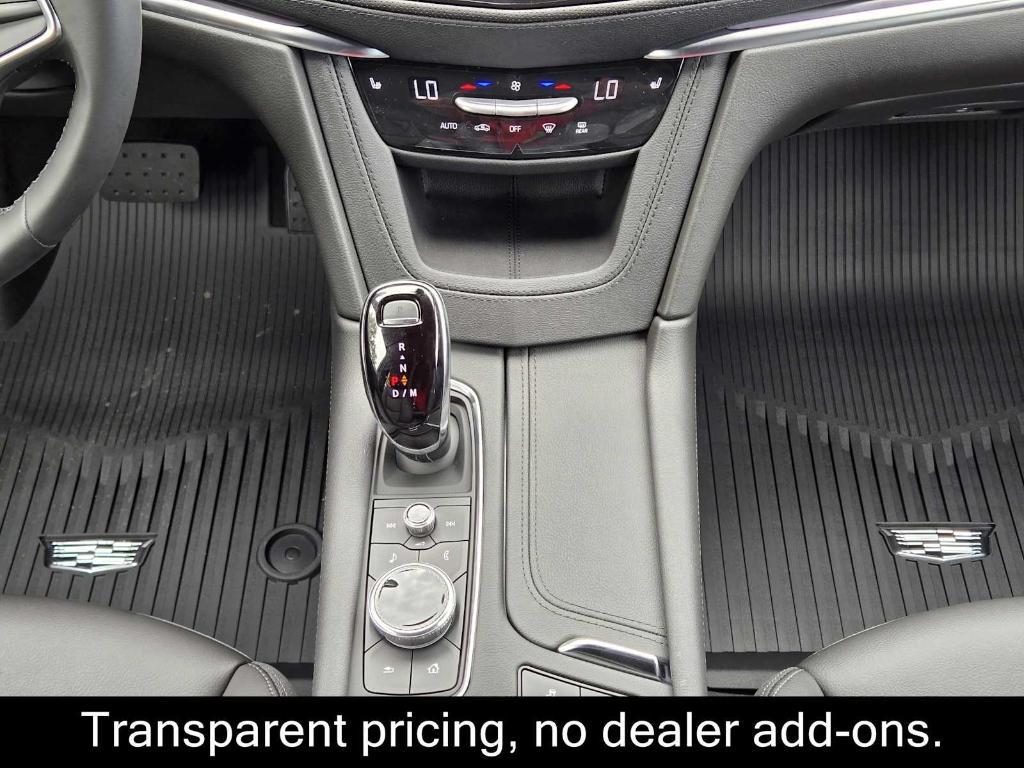 new 2025 Cadillac XT5 car, priced at $47,840