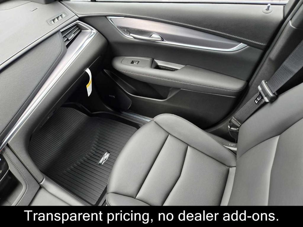 new 2025 Cadillac XT5 car, priced at $47,840