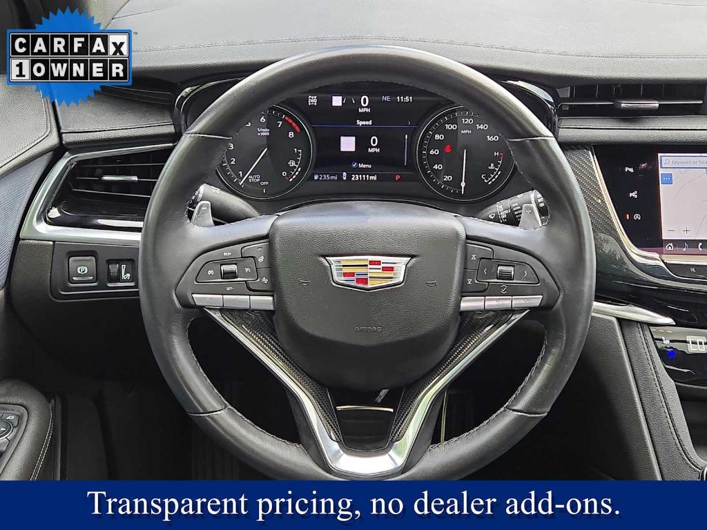 used 2024 Cadillac XT6 car, priced at $50,642