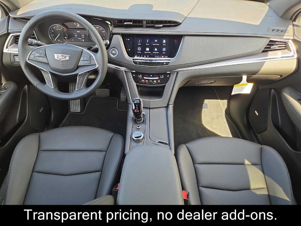 new 2025 Cadillac XT5 car, priced at $48,015