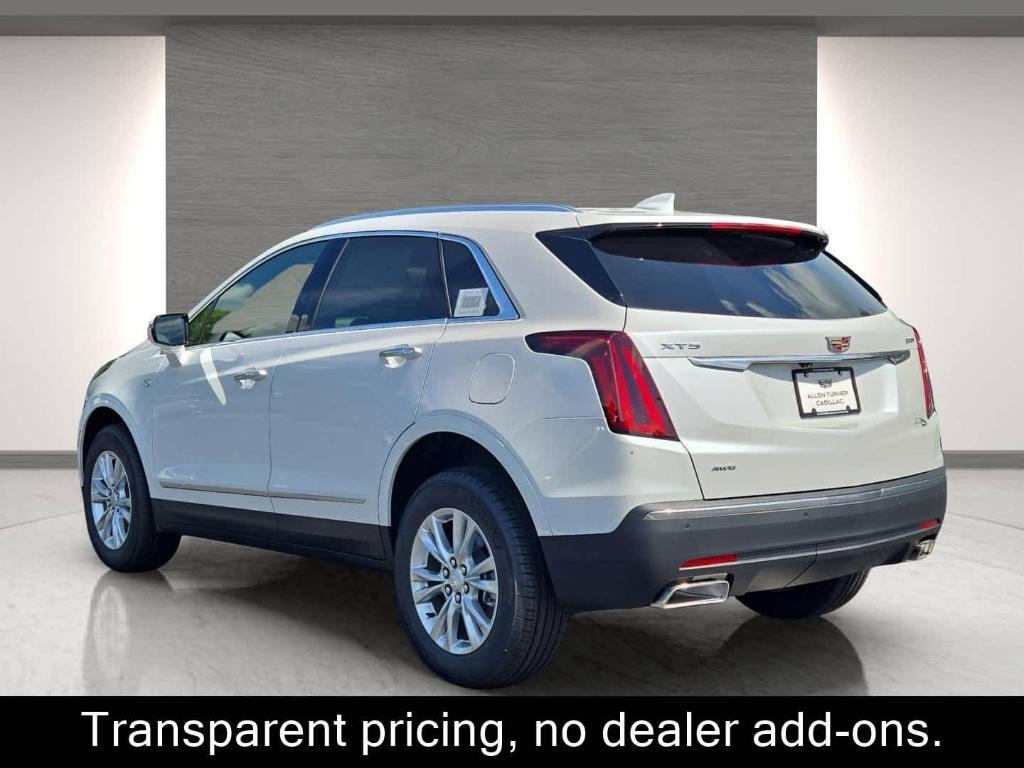 new 2025 Cadillac XT5 car, priced at $48,015