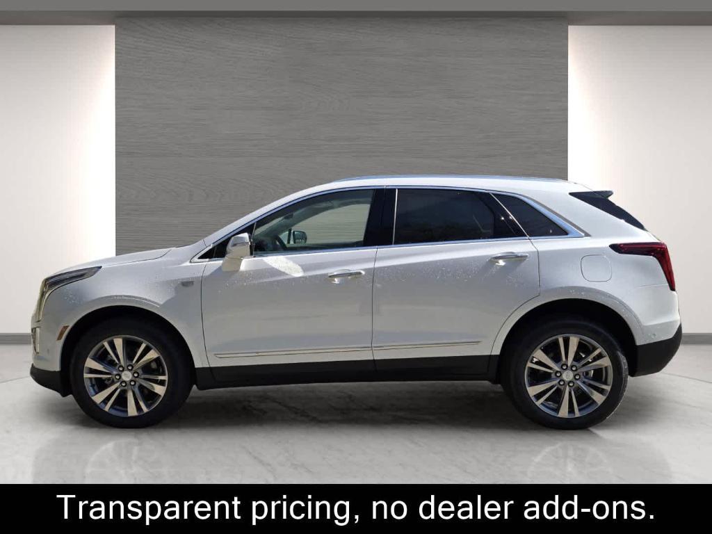 new 2025 Cadillac XT5 car, priced at $52,505