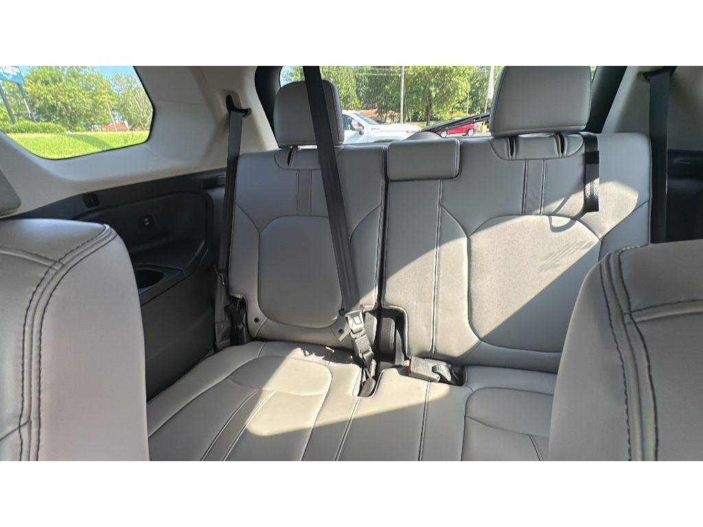 used 2024 Honda Pilot car, priced at $36,500