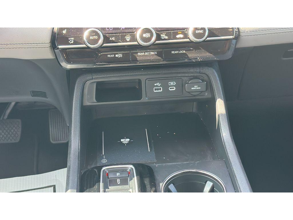 used 2024 Honda Pilot car, priced at $36,500