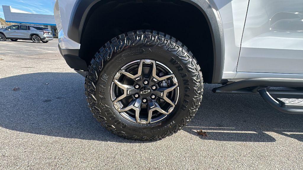 new 2026 Chevrolet Colorado car, priced at $52,695