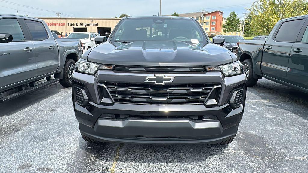 new 2026 Chevrolet Colorado car, priced at $36,190
