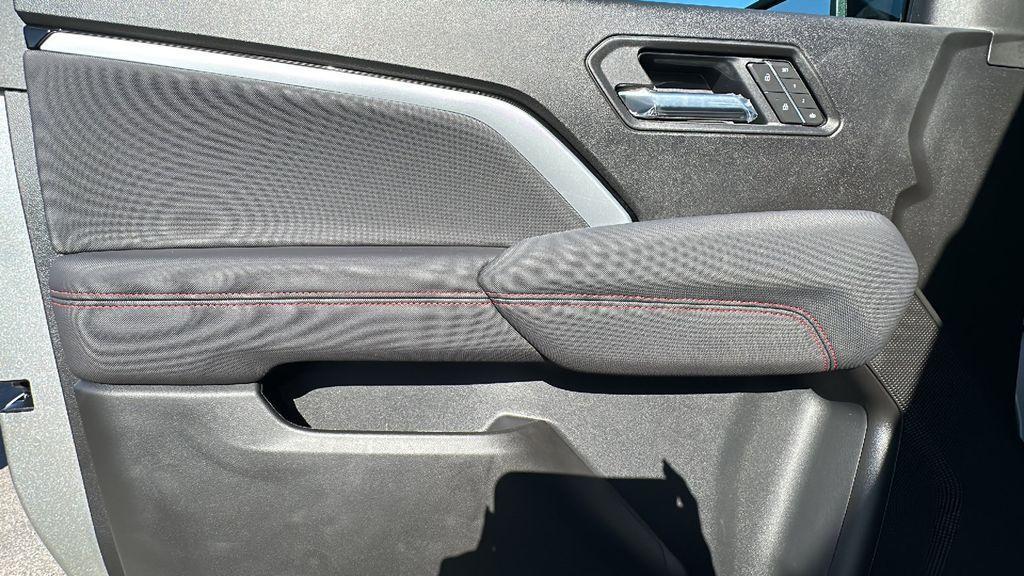 new 2026 Chevrolet Colorado car, priced at $44,915