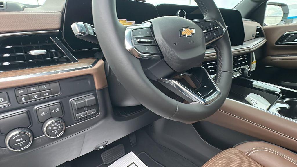 new 2025 Chevrolet Suburban car, priced at $86,500