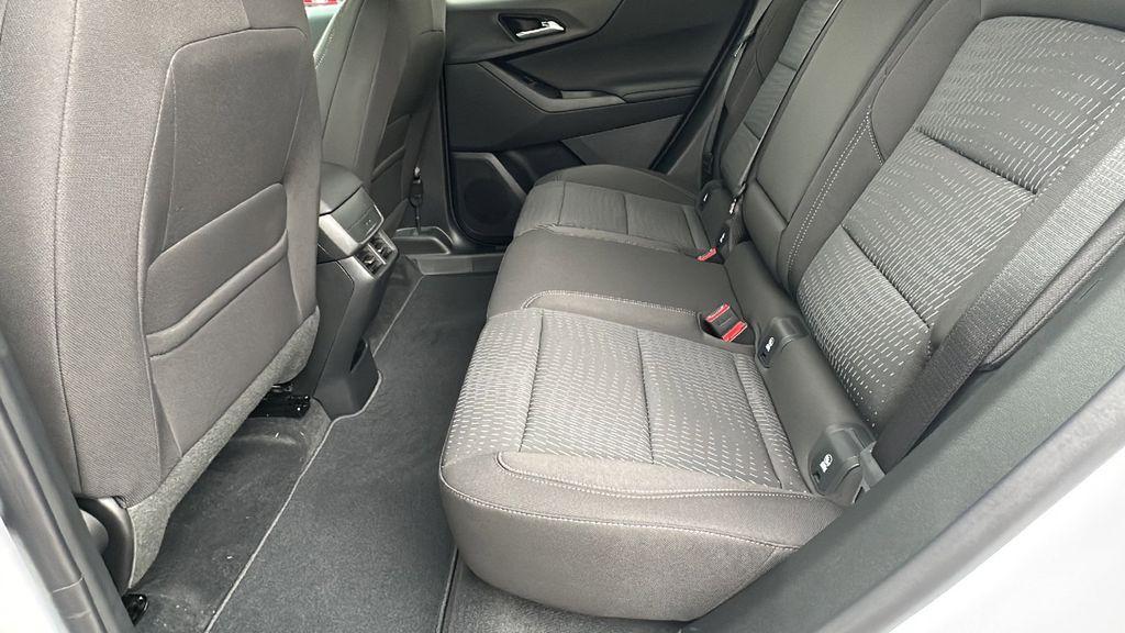 new 2026 Chevrolet Equinox car, priced at $28,995