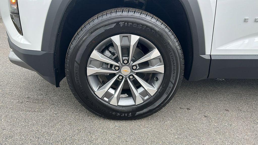 new 2026 Chevrolet Equinox car, priced at $28,995