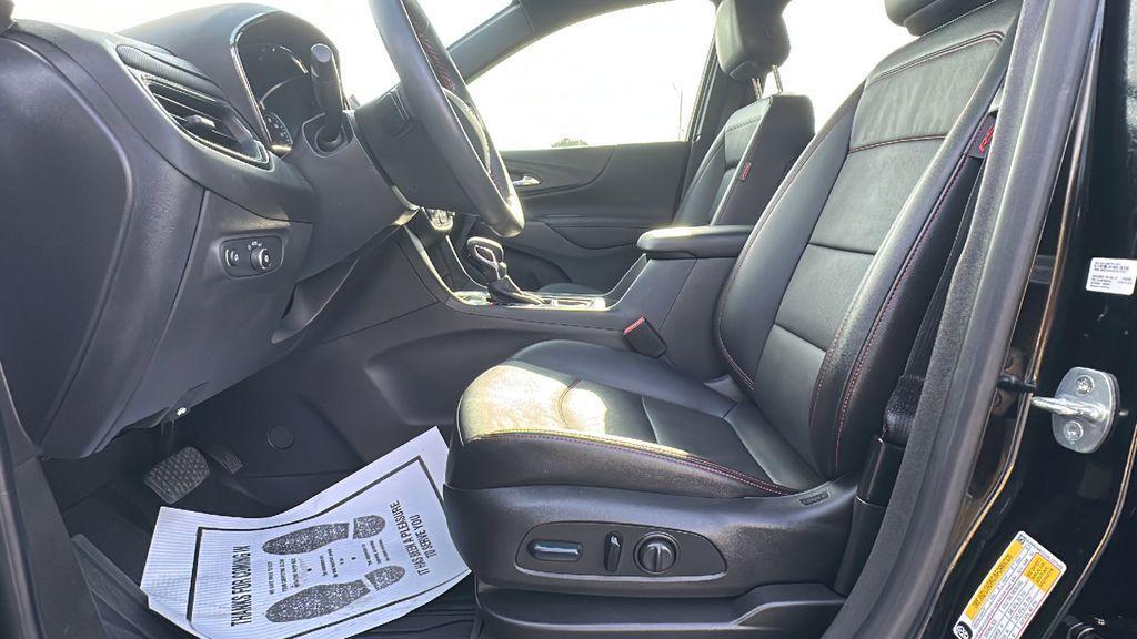 used 2024 Chevrolet Equinox car, priced at $29,300