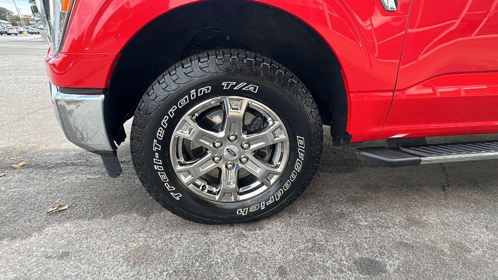 used 2021 Ford F-150 car, priced at $32,998