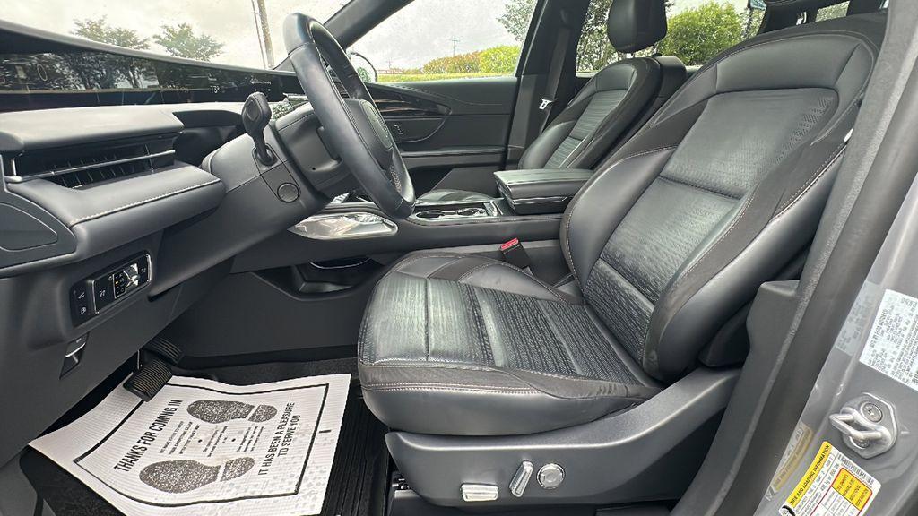 used 2024 Lincoln Nautilus car, priced at $53,900