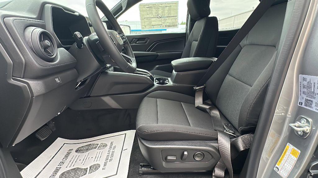 new 2026 Chevrolet Colorado car, priced at $31,540