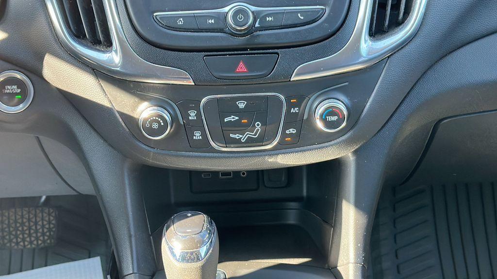 used 2021 Chevrolet Equinox car, priced at $18,888