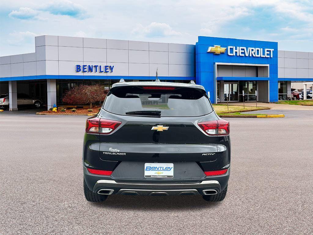 used 2023 Chevrolet TrailBlazer car, priced at $22,588