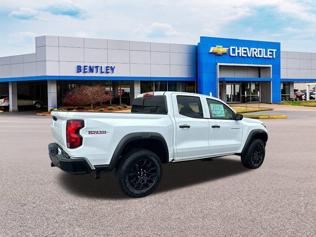 new 2026 Chevrolet Colorado car, priced at $39,995