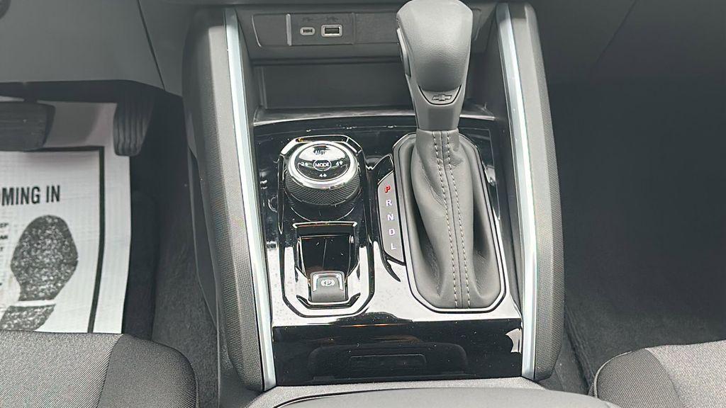 new 2026 Chevrolet Colorado car, priced at $39,995