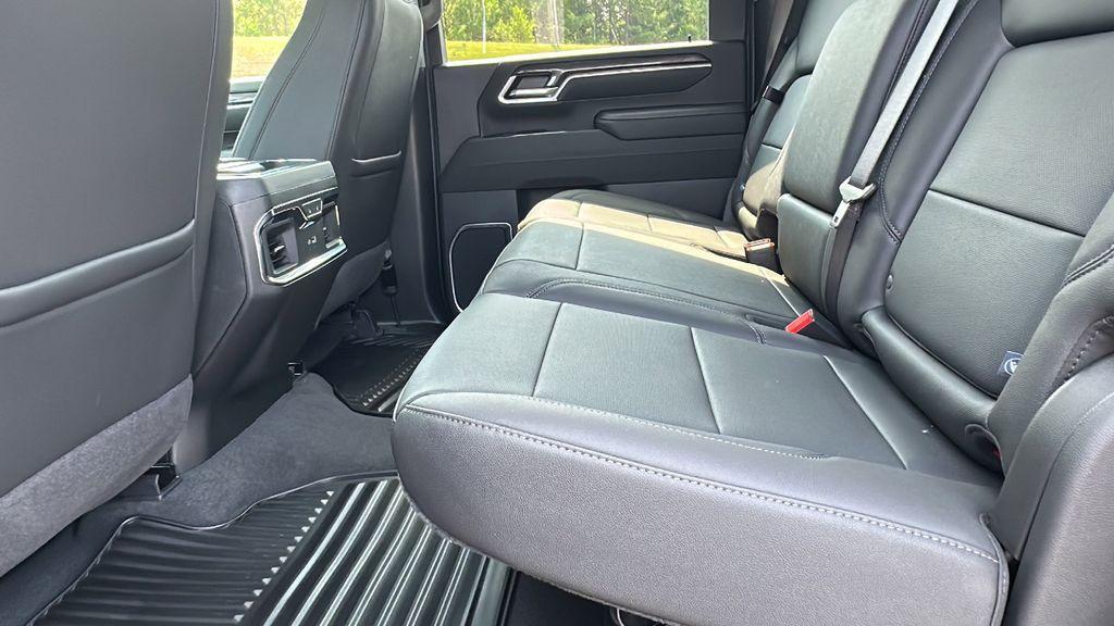 new 2026 Chevrolet Silverado 2500 car, priced at $81,010