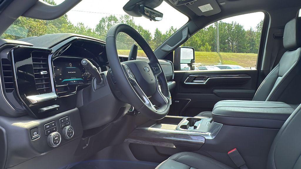 new 2026 Chevrolet Silverado 2500 car, priced at $81,010