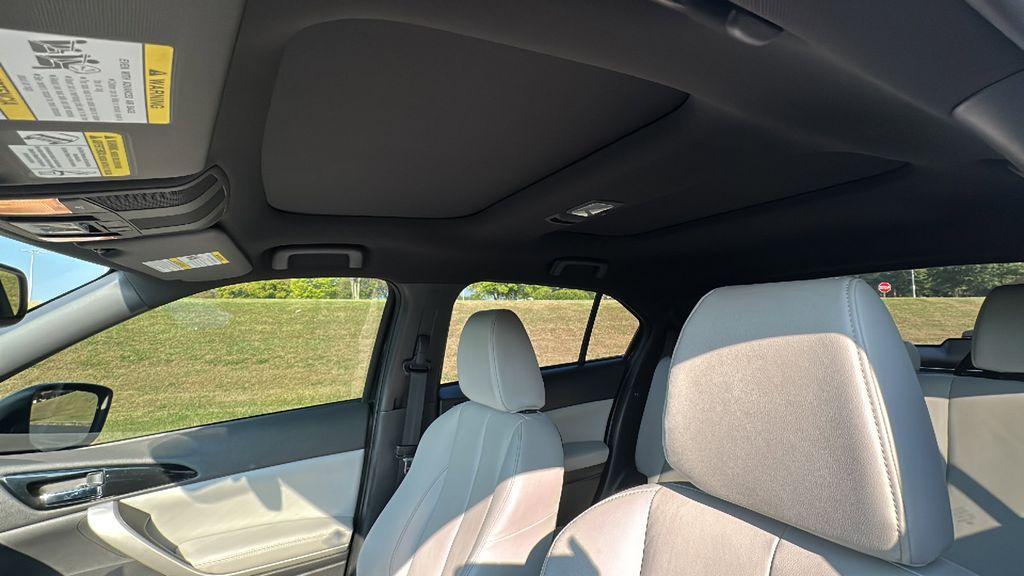used 2023 Mitsubishi Eclipse Cross car, priced at $19,998