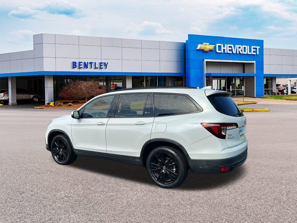 used 2022 Honda Pilot car, priced at $31,998