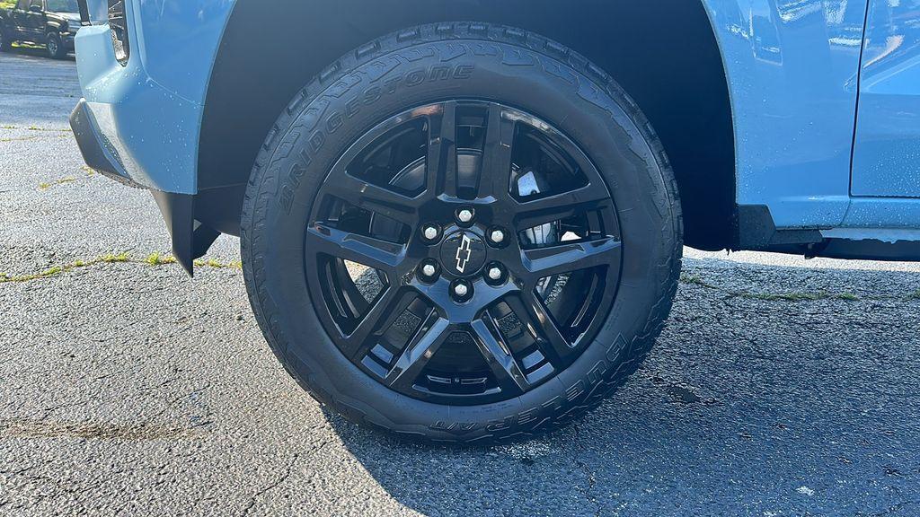 new 2025 Chevrolet Colorado car, priced at $45,685