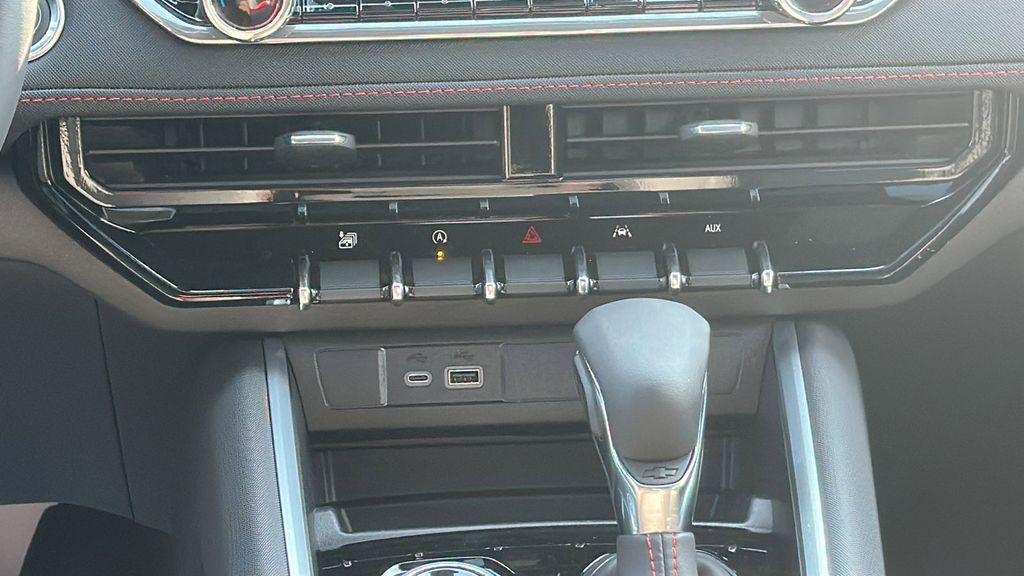 new 2025 Chevrolet Colorado car, priced at $45,685