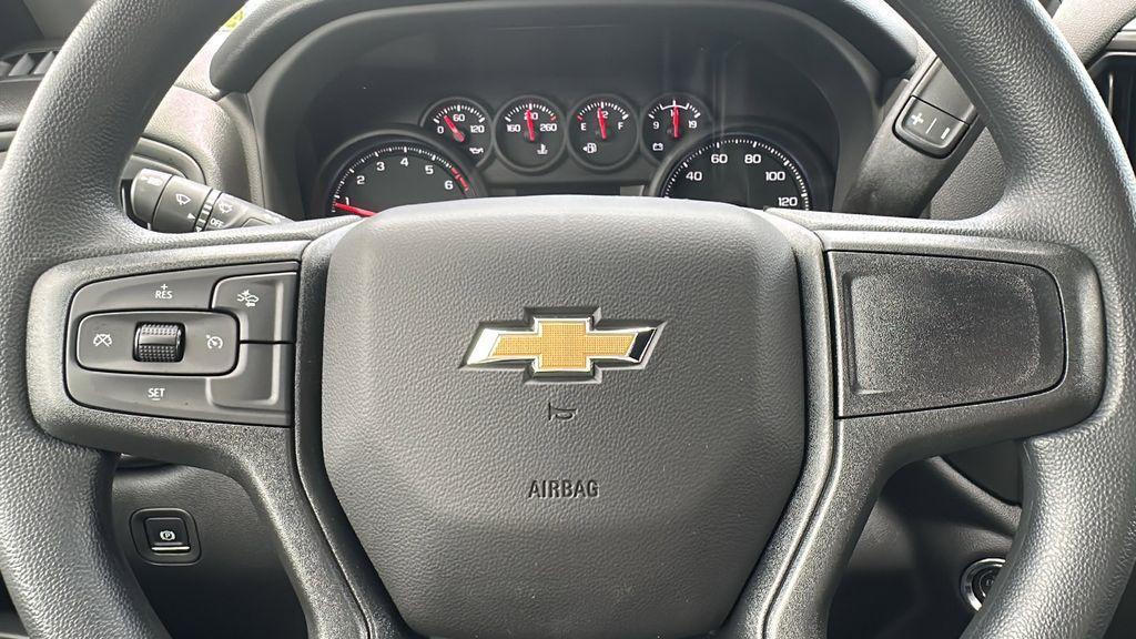 new 2025 Chevrolet Silverado 1500 car, priced at $41,180