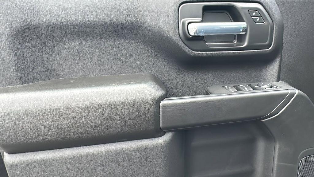 new 2025 Chevrolet Silverado 1500 car, priced at $41,180