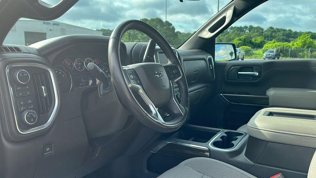 used 2022 Chevrolet Silverado 1500 Limited car, priced at $39,988