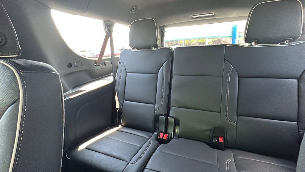 new 2025 Chevrolet Suburban car, priced at $77,315