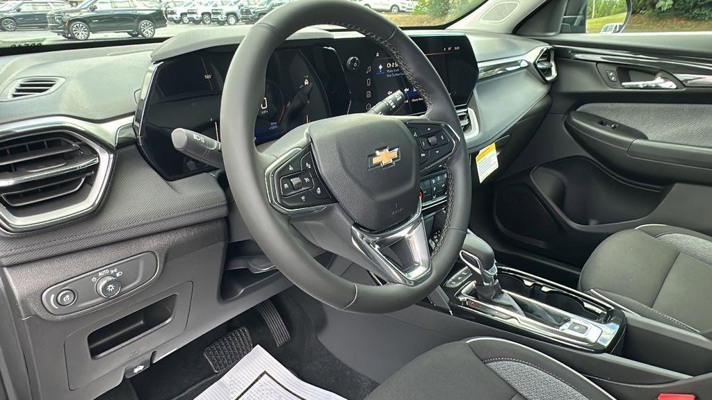 new 2026 Chevrolet TrailBlazer car, priced at $25,680